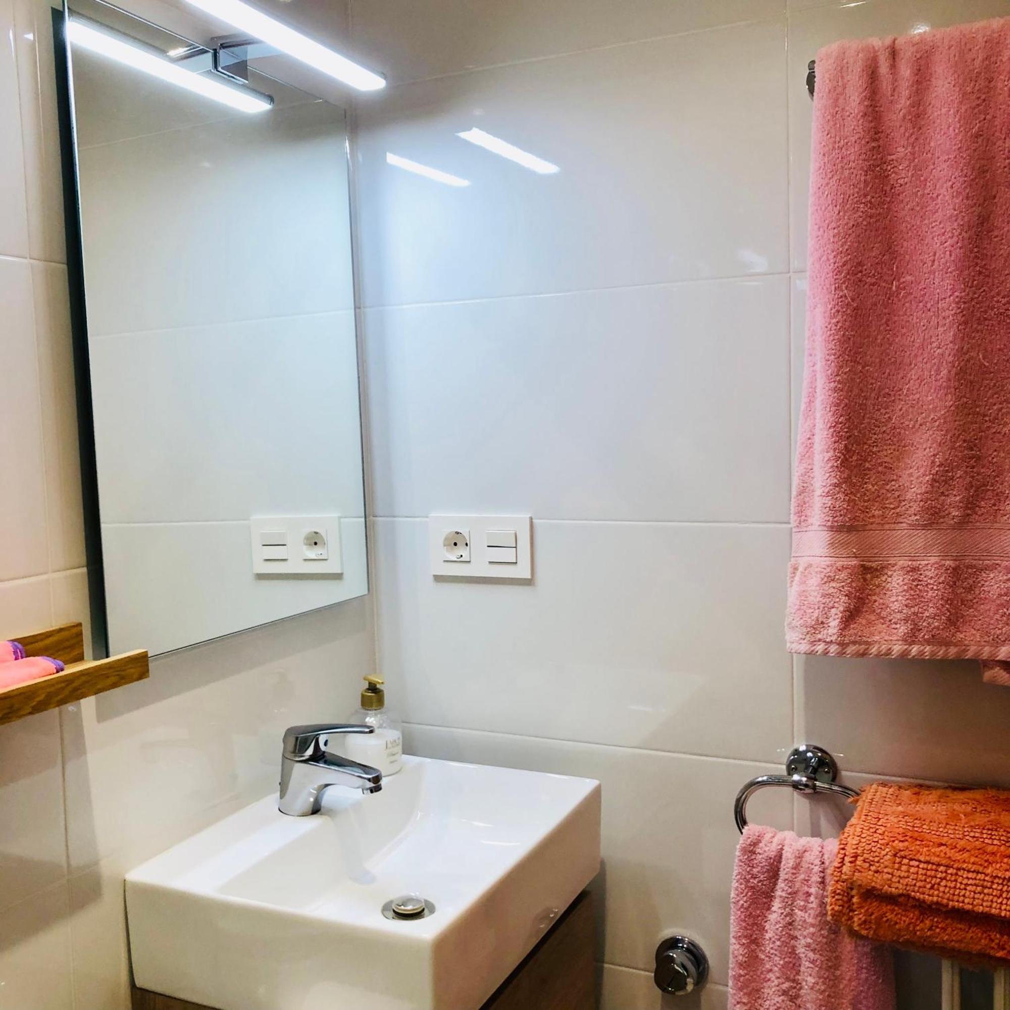 Apartament Piso Centrico Y Luminoso León Zewnętrze zdjęcie